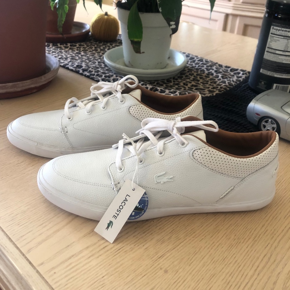 Lacoste Sneakers NEW